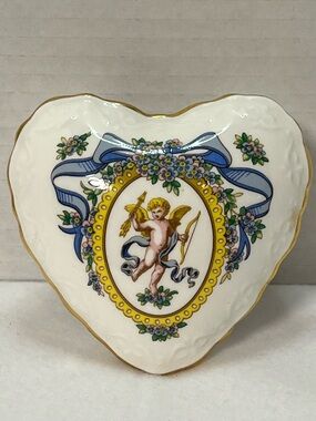 Hammersley Vintage Bone China Heart Shaped Trinket Box Cupid England